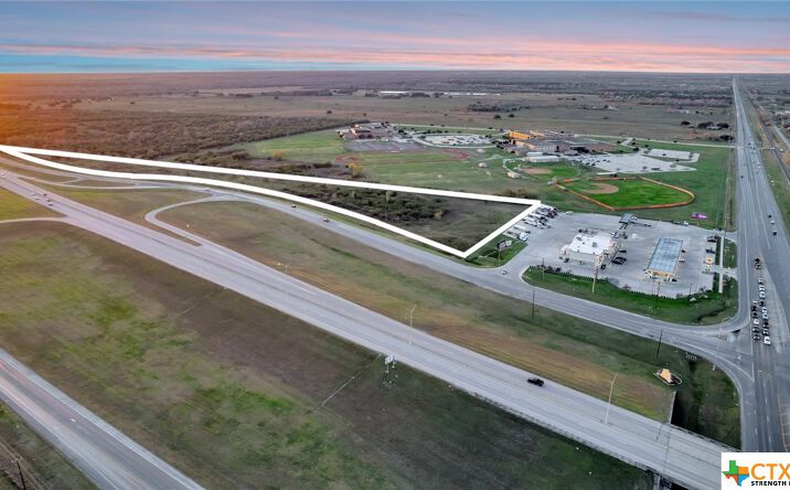 Pictures of Industrial property located at 11304 NW Zac Lentz Parkway, Victoria, TX 77904 for sales - image #1