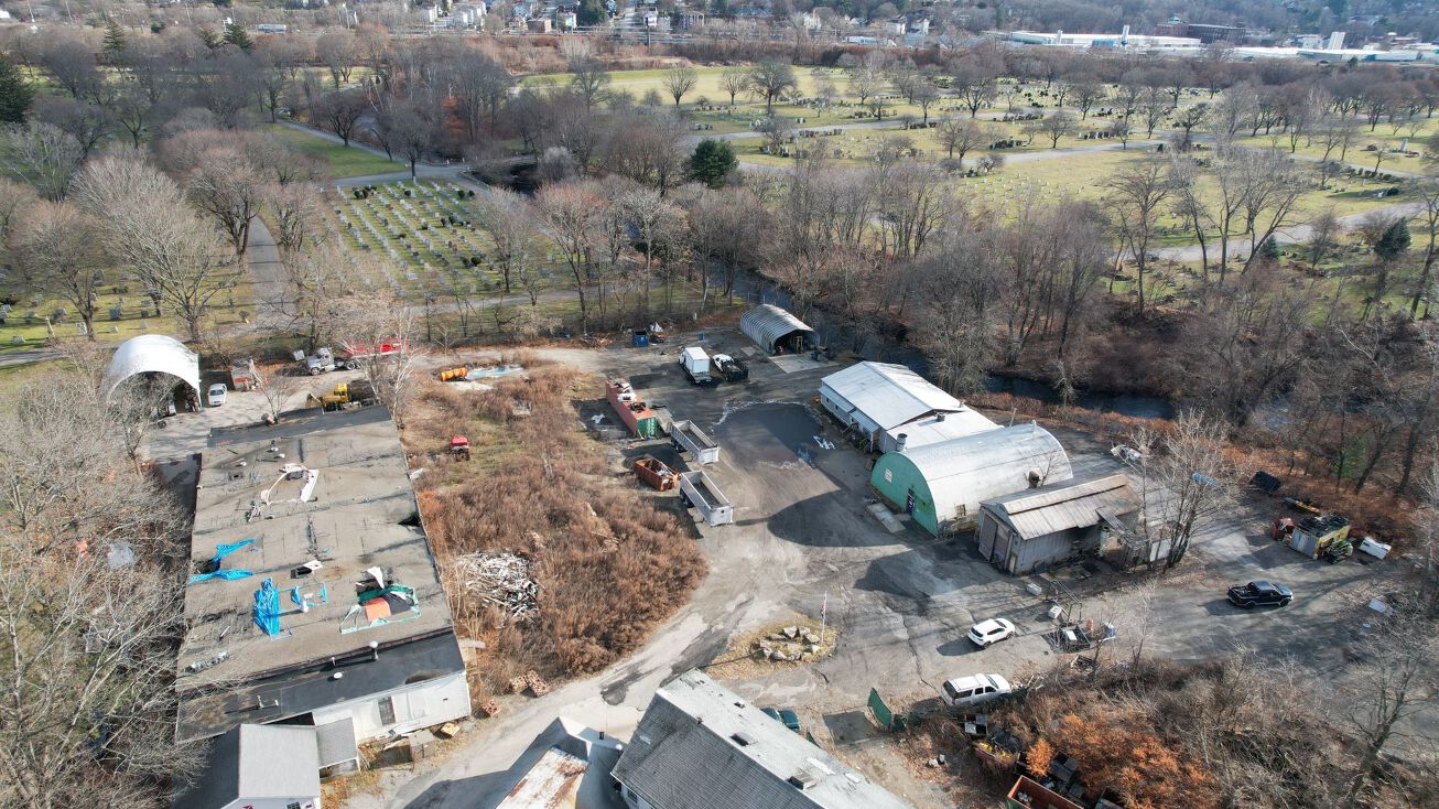 41 Sutton Lane, Worcester, MA 01603