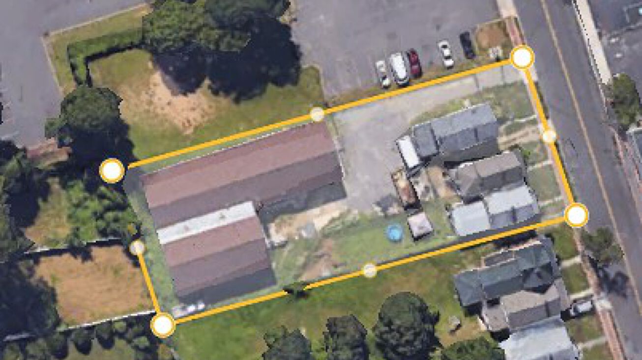 77 Throckmorton St, Freehold, NJ 07728