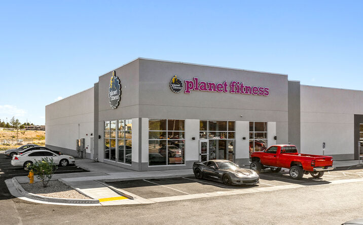 How Planet Fitness is revitalizing the fitness - and retail - industries