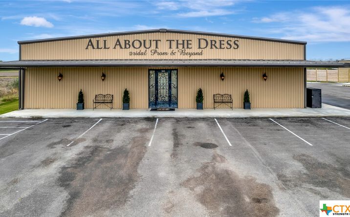 Pictures of Land property located at 13955 Us Highway 77, Victoria, TX 77904 for sales - image #1