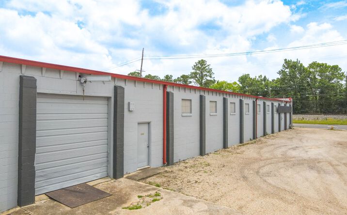 Pictures of Industrial property located at 6301 Choctaw Dr, Baton Rouge, LA 70805 for sales - image #1