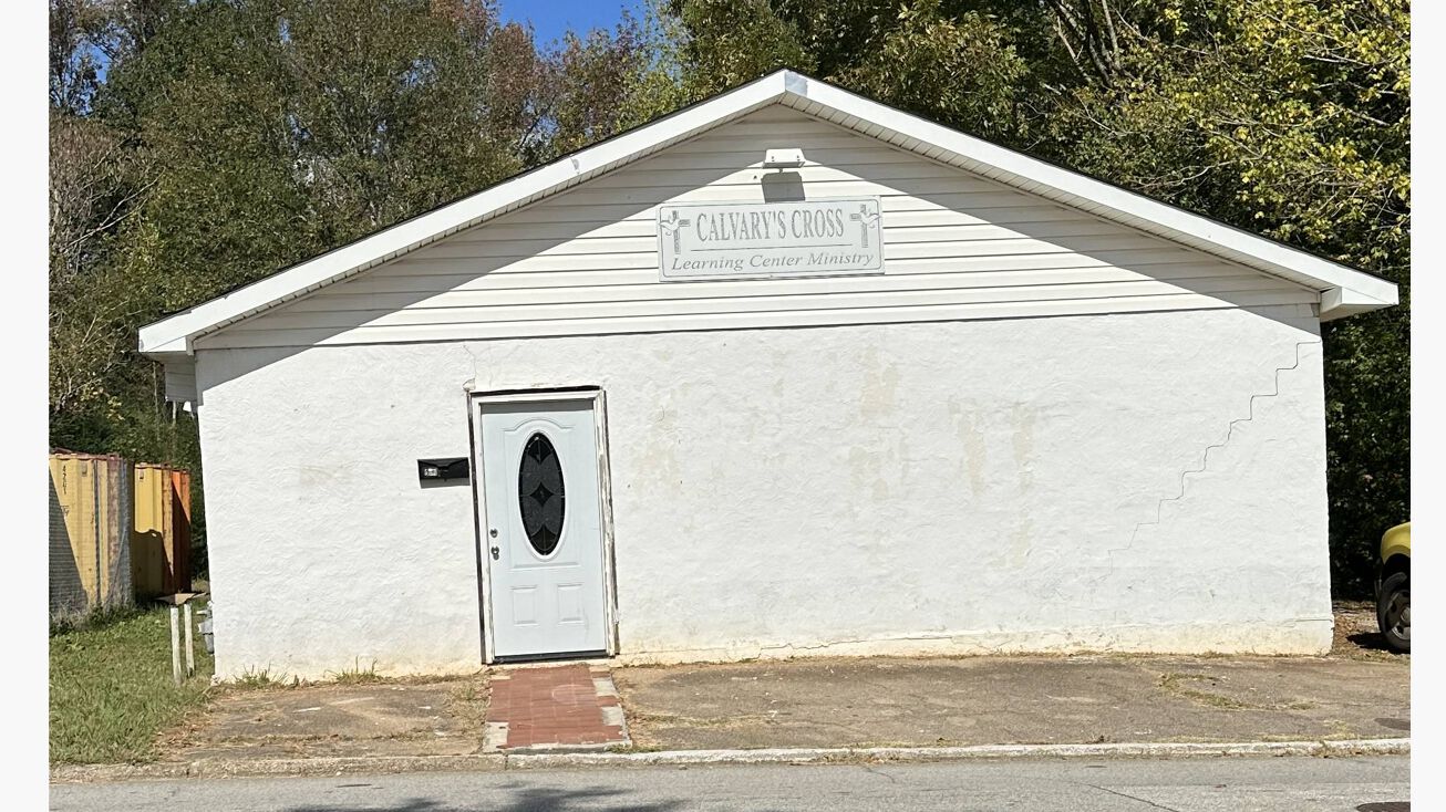 537 Revis St, LaGrange, GA 30241