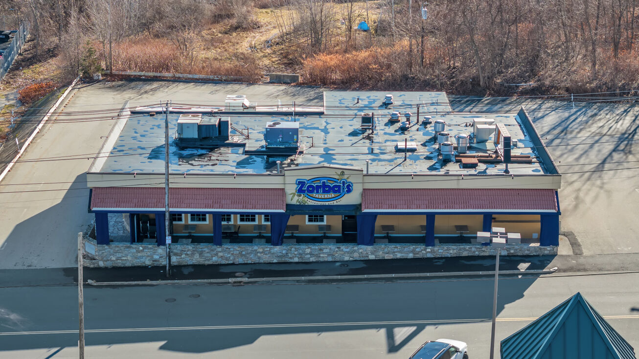 97 Stafford St, Worcester, MA 01603