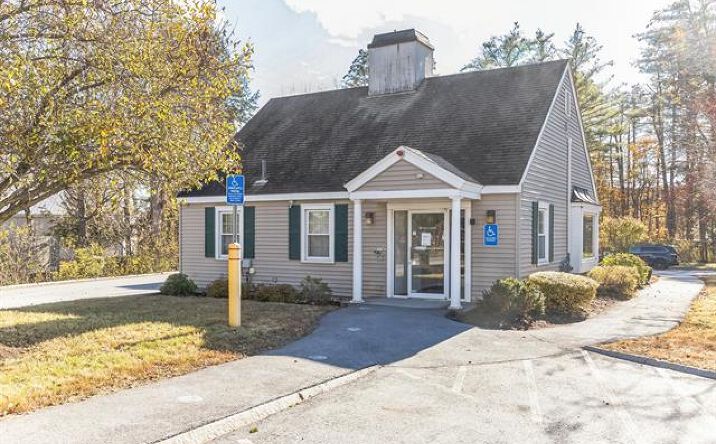 Pictures of Retail property located at 921 Central St, Franklin, NH 03235 for sales - image #1