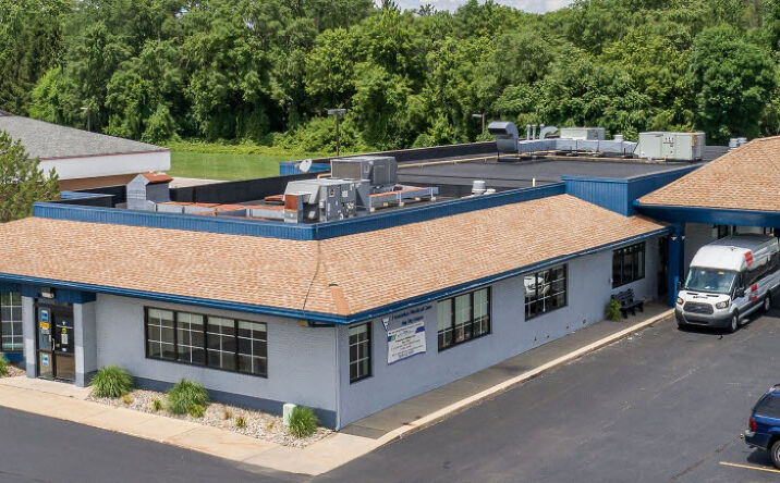 Pictures of Office property located at 1536 W Center Rd, Essexville, MI 48732 for sales - image #1