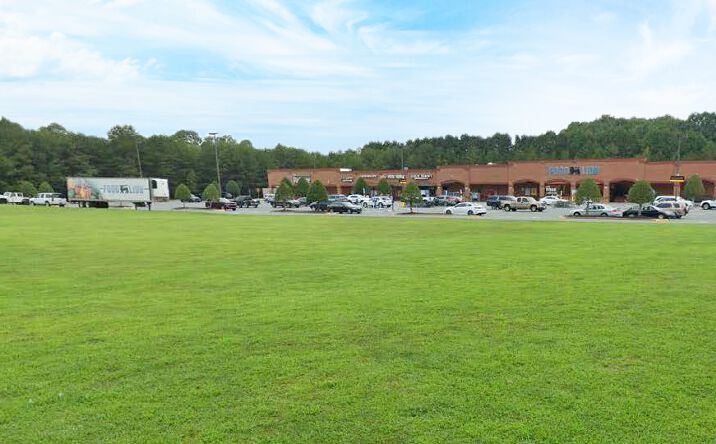 Pictures of Land property located at 2100 N Nc 16 Business Hwy, Denver, NC 28037 for sales - image #1