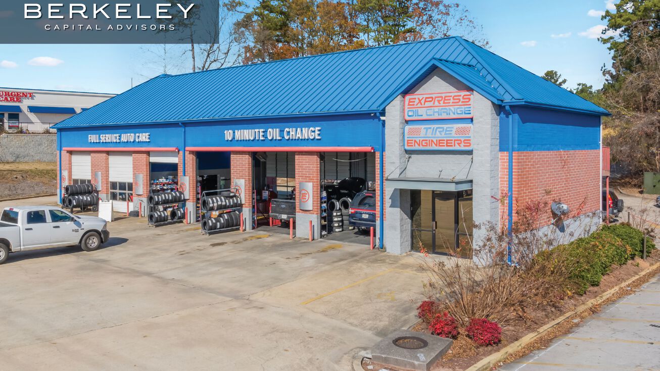 650 Thornton Rd, Lithia Springs, GA 30122