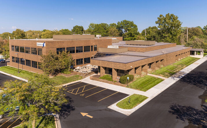 Pictures of Office property located at 10310 W 84th Terrace, Lenexa, KS 66214 for sales - image #1