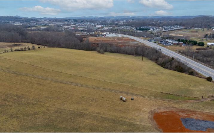 Pictures of Land property located at 5568 Bobby Hicks Hwy, Johnson City, TN 37615 for sales - image #1