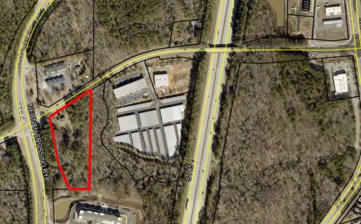 Pictures of Land property located at 823 Lower Fayetteville Rd, Newnan, GA 30265 for sales - image #1