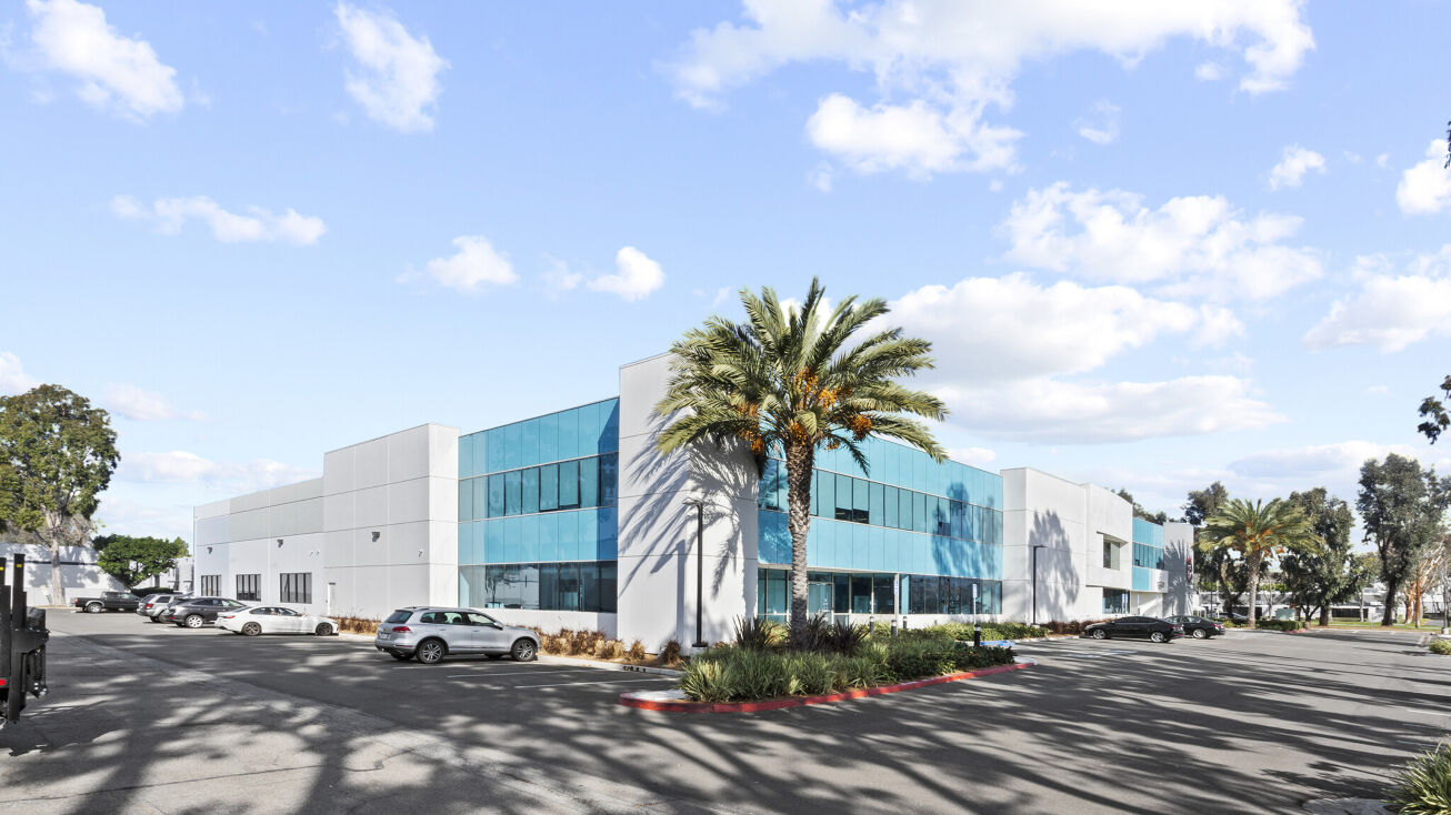 15501 Red Hill Ave, Tustin, CA 92780