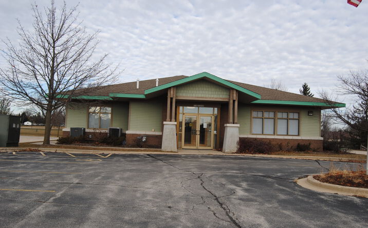 Pictures of Office property located at 20566 Main St, Jackson, WI 53037 for sales - image #1