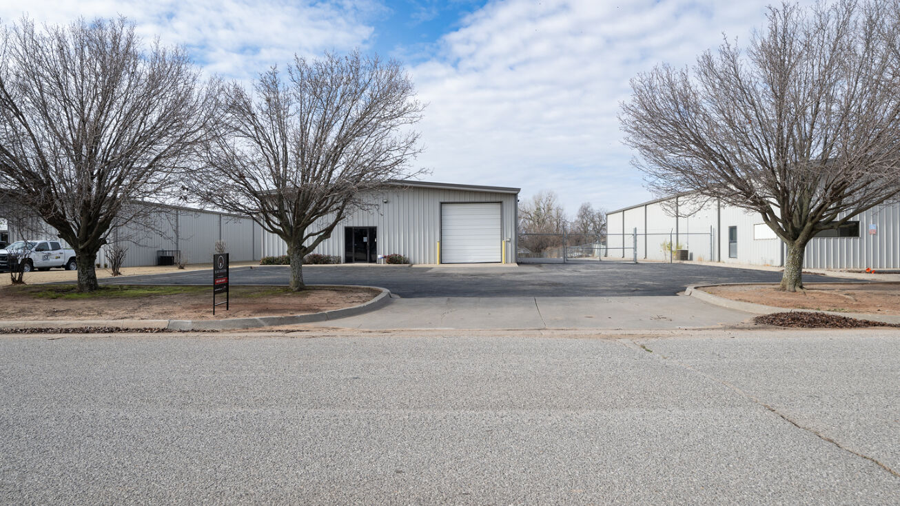 2413 S Purdue Ave, Oklahoma City, OK 73128