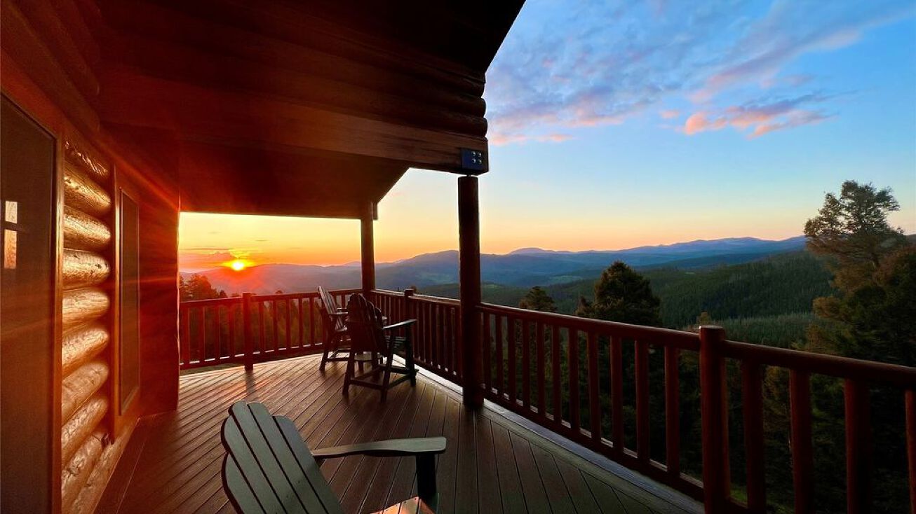 2988 Moose Gulch Rd, Elliston, MT 59728