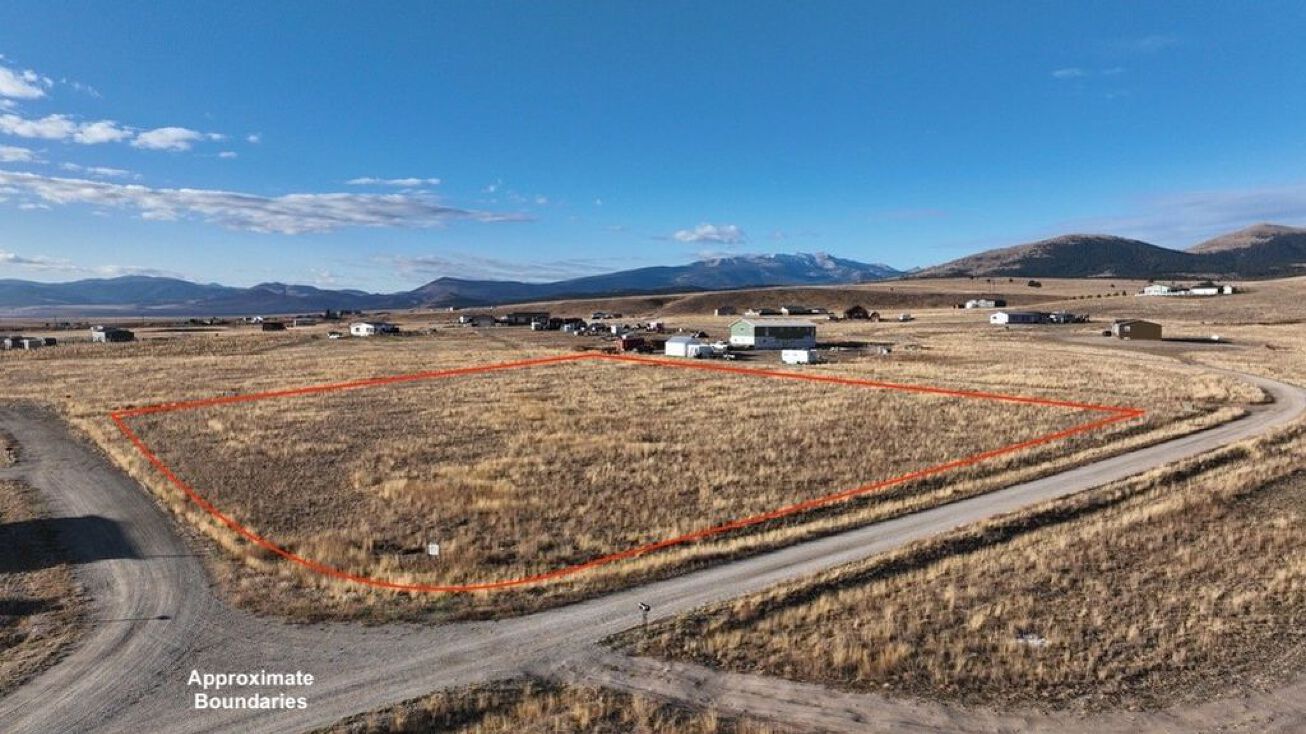13 Powell Vista Dr, Anaconda, MT 59711