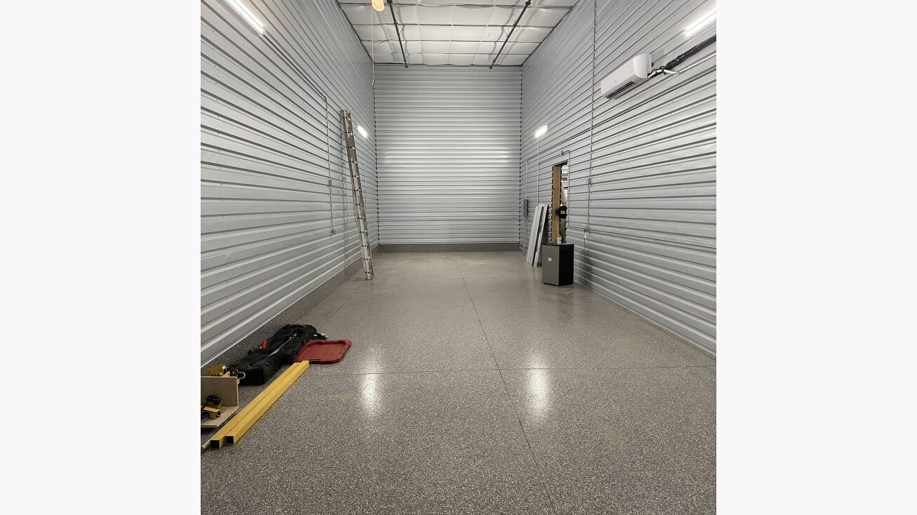 5905 W Ford Ave, Las Vegas, NV 89139