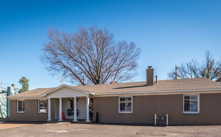 Pictures of Office property located at 948 Reddoch Cv, Memphis, TN 38119 for sales - image #1