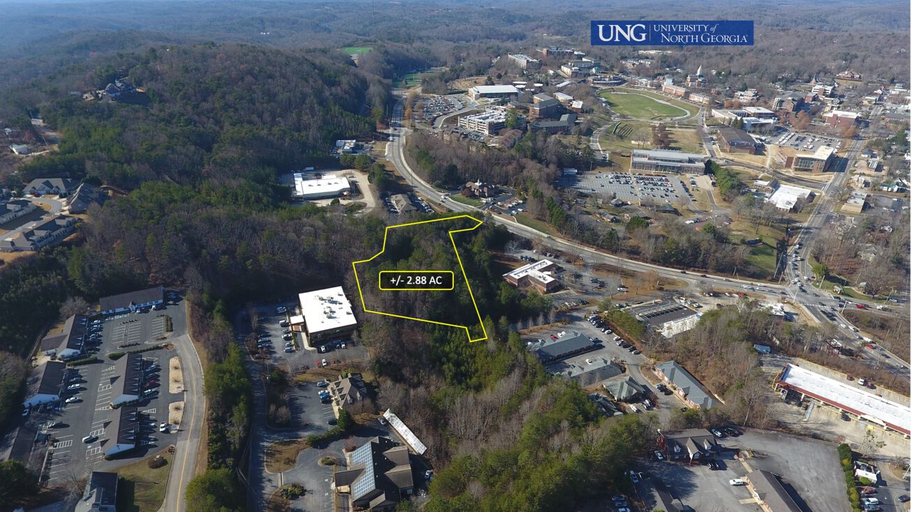 Alicia Ln, Dahlonega, GA 30533