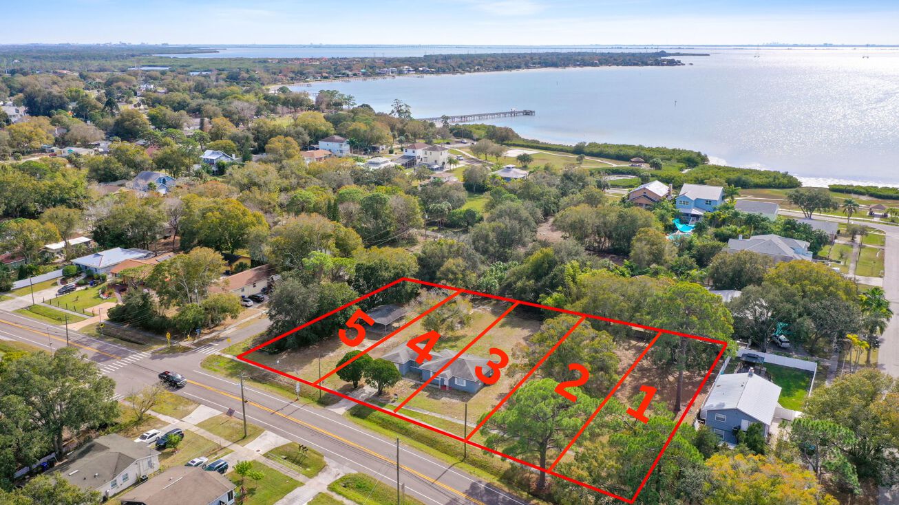 501509 St Petersburg Dr W, Oldsmar, FL 34677