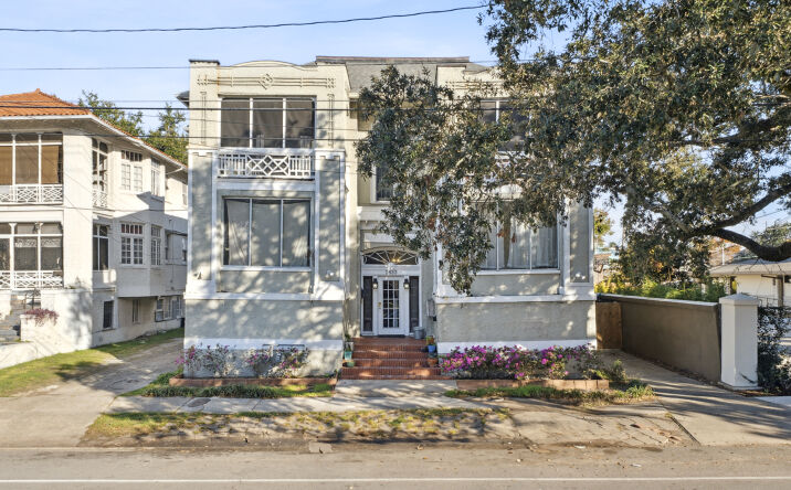 Pictures of Multifamily property located at 2833 Napoleon Ave, New Orleans, LA 70115 for sales - image #1