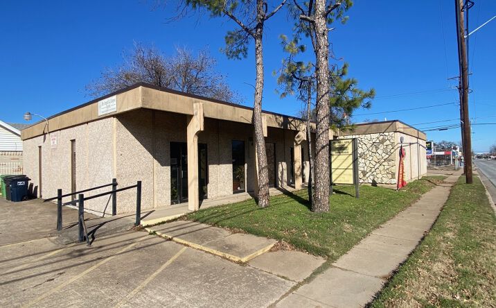 Pictures of Office property located at 910 W Northside Dr., Fort Worth, TX 76164 for sales - image #1