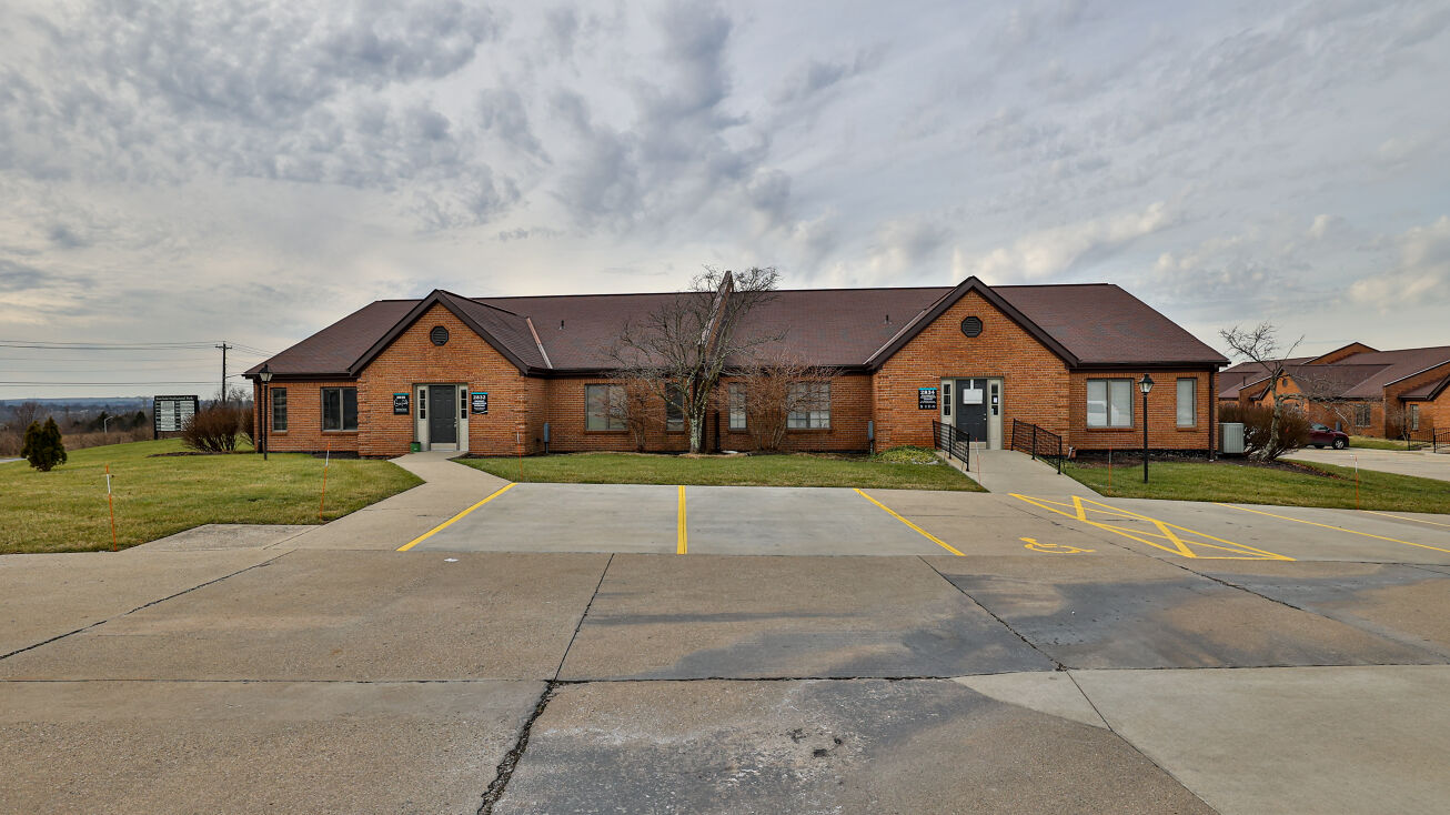 2832 Mack Rd, Fairfield, OH 45014