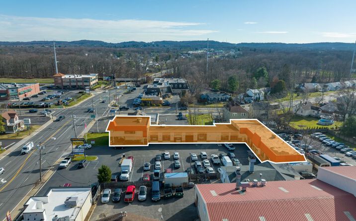 Pictures of Retail property located at 938 Hwy 34, Matawan, NJ 07747 for sales - image #1