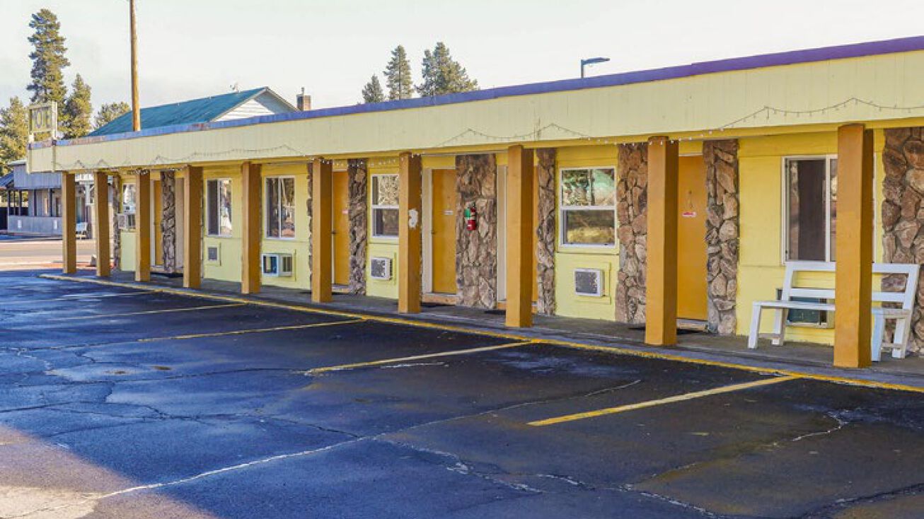 109480 US97, Chemult, OR 97731