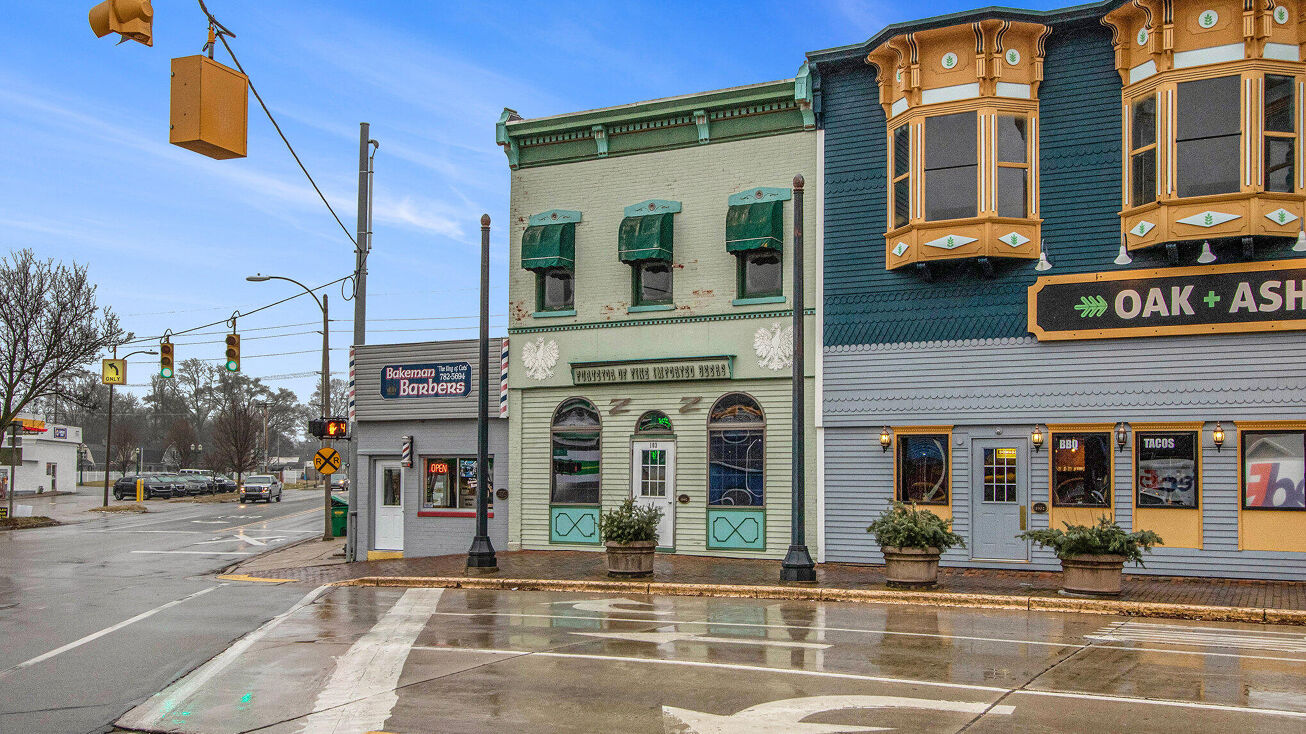 103 S Front Street, Dowagiac, MI 49047