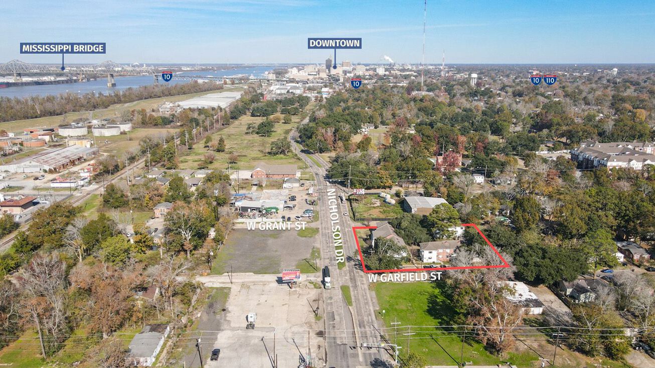 2755 Nicholson Dr, Baton Rouge, LA 70802