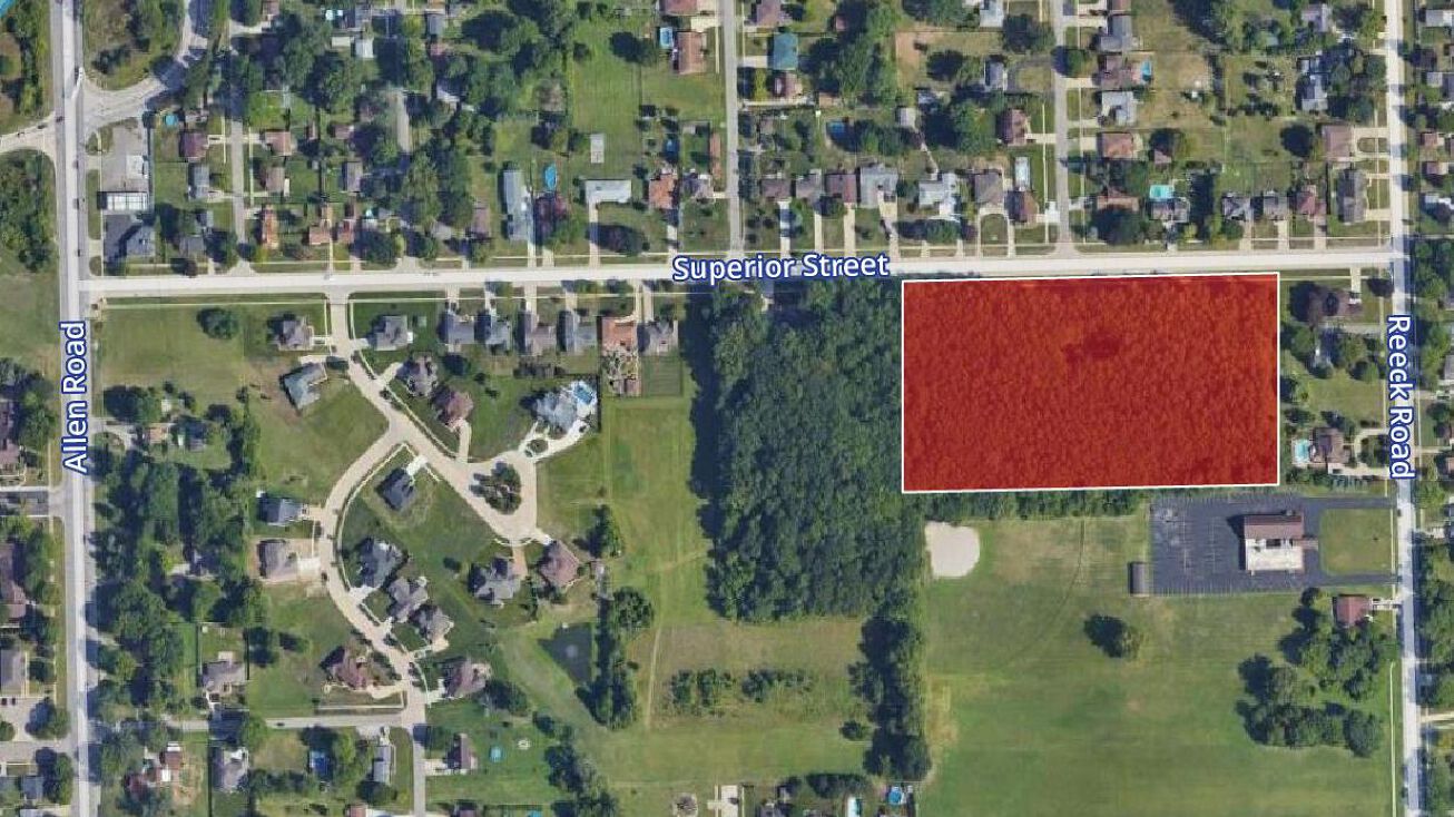 Superior St, Southgate, MI 48195