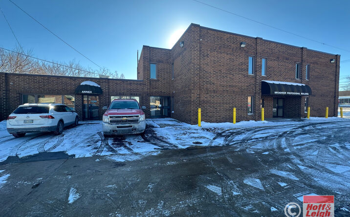 Pictures of Office property located at 5455 Broadview Rd, Parma, OH 44134 for sales - image #1