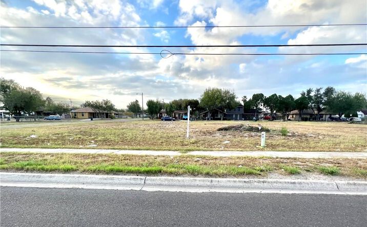 Pictures of Land property located at 300 W Los Ebanos Street, San Juan, TX 78589 for sales - image #1