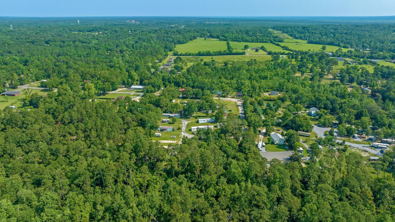 707 Eden Ln, Cantonment, FL 32533