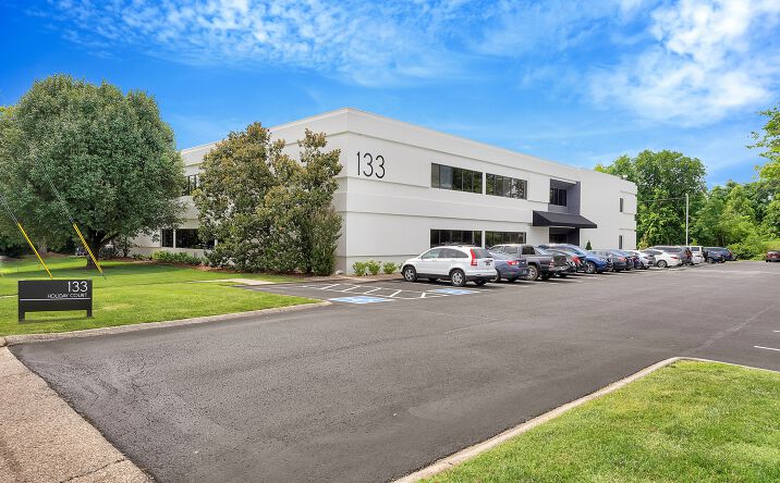 Pictures of Office property located at 133 Holiday Ct, Franklin, TN 37067 for sales - image #1