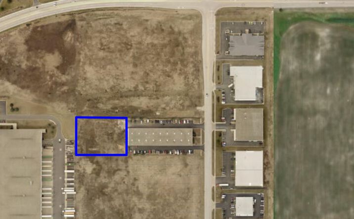 Pictures of Land property located at 1485 Louis Bork Dr, Batavia, IL 60510 for sales - image #1