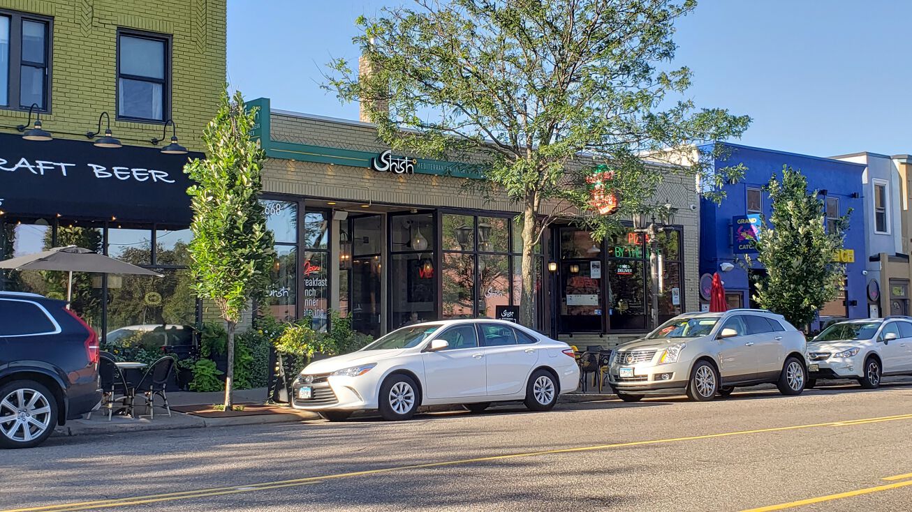 1668 1670 Grand Ave, Saint Paul, MN 55105