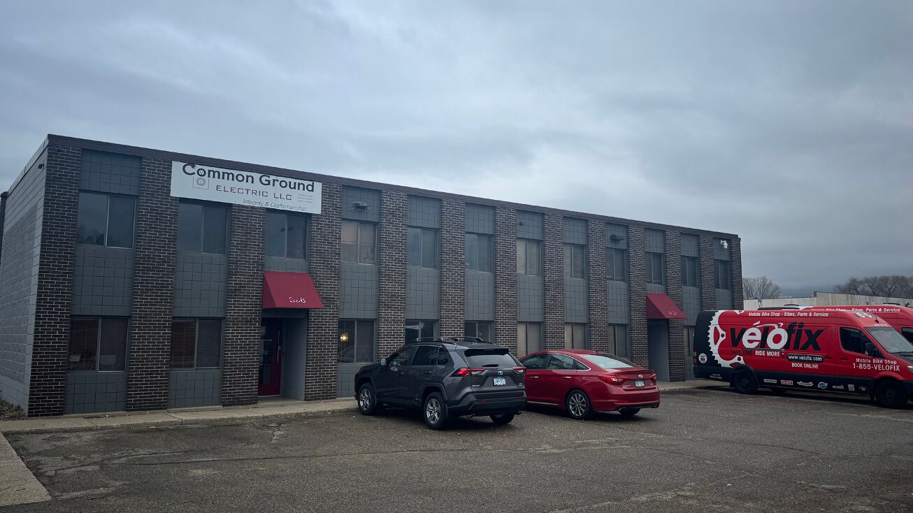 396 American Blvd E, Bloomington, MN 55420