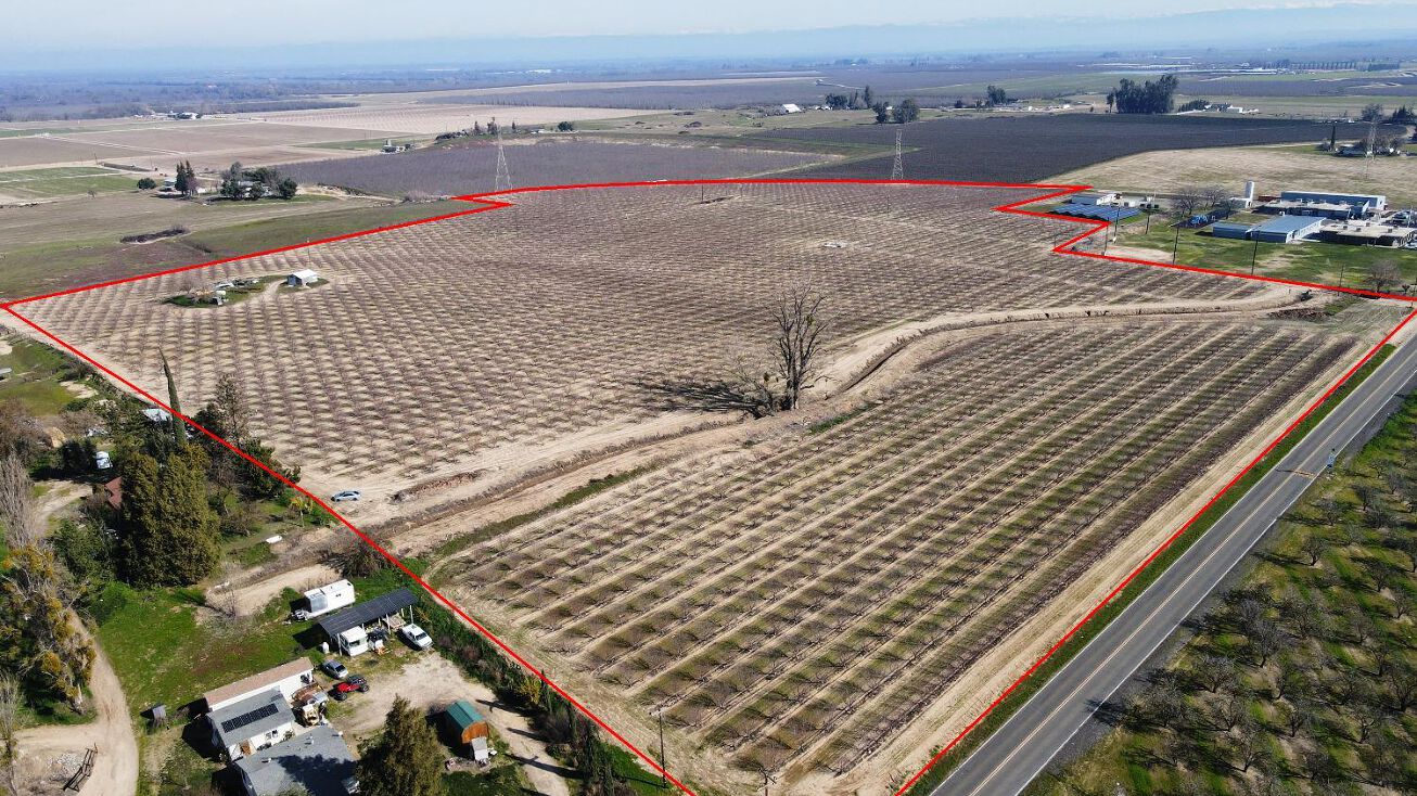 4600 Oakdale Rd, Winton, CA 95388