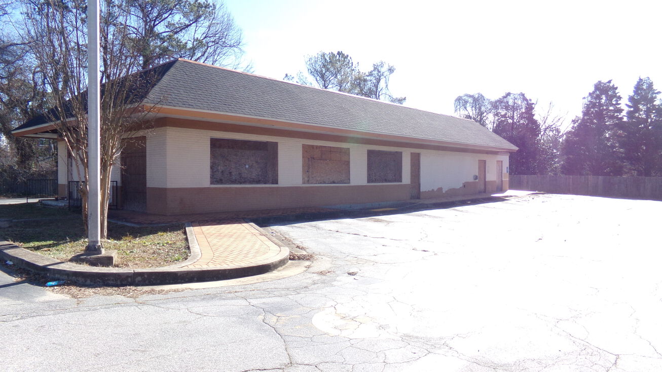 920 Windy Hill Rd SE, Smyrna, GA 30080