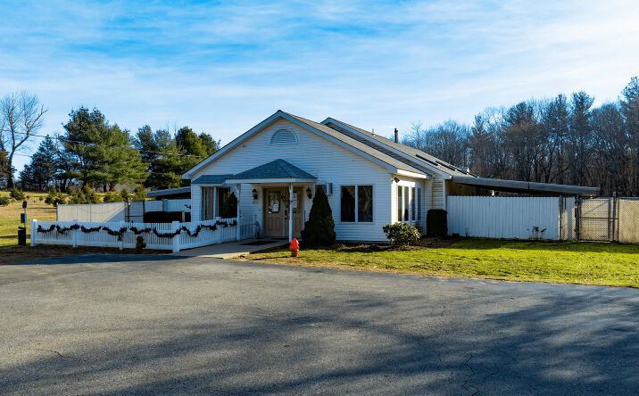 Pictures of Office, Retail property located at 763 Scotland Rd, Norwich, CT 06360 for sales - image #1