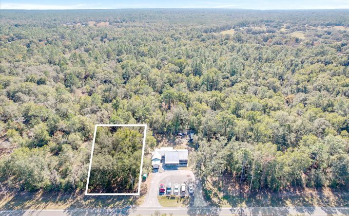 Pictures of Land property located at 7622 W Dunnellon Rd, Dunnellon, FL 34433 for sales - image #1