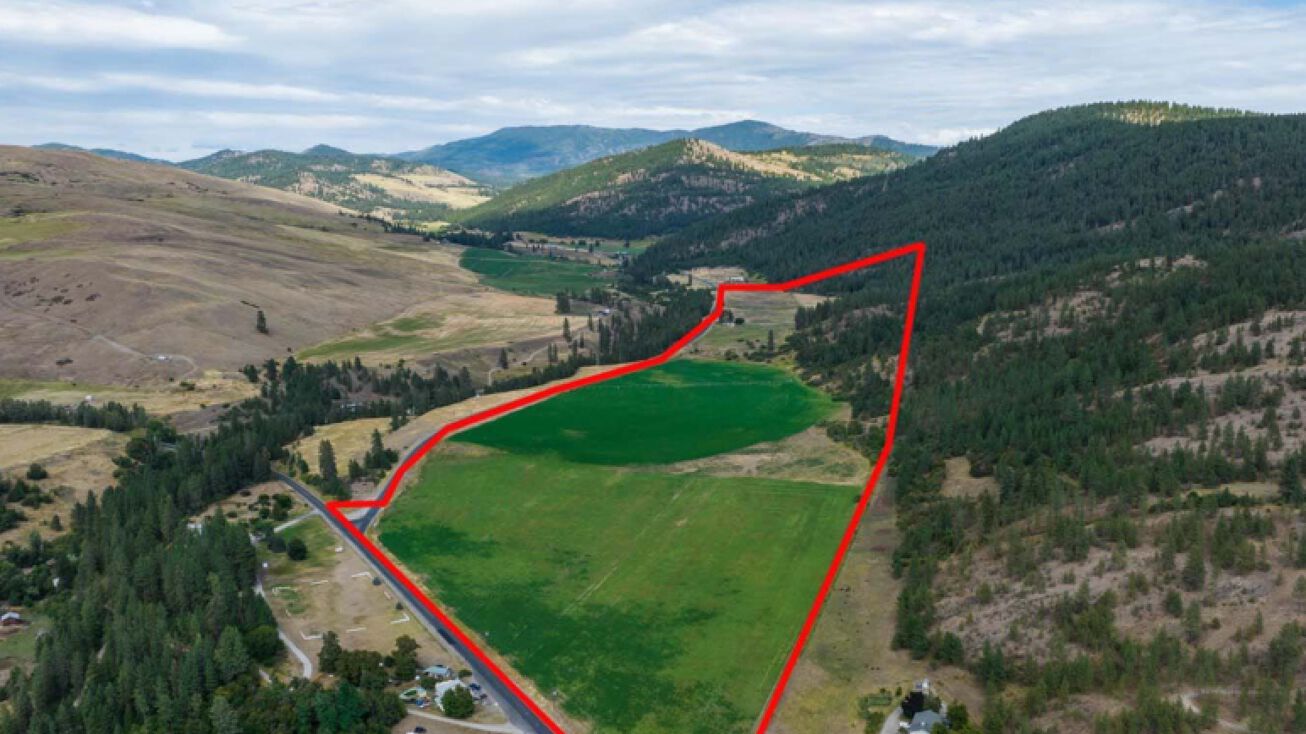 3703 Cedonia Addy Rd., Hunters, WA 99137