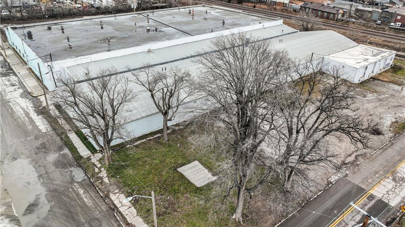 1641 Crystal Avenue, Kansas City, MO 64126