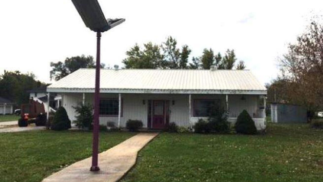 201 State Highway 6, La Belle, MO 63447