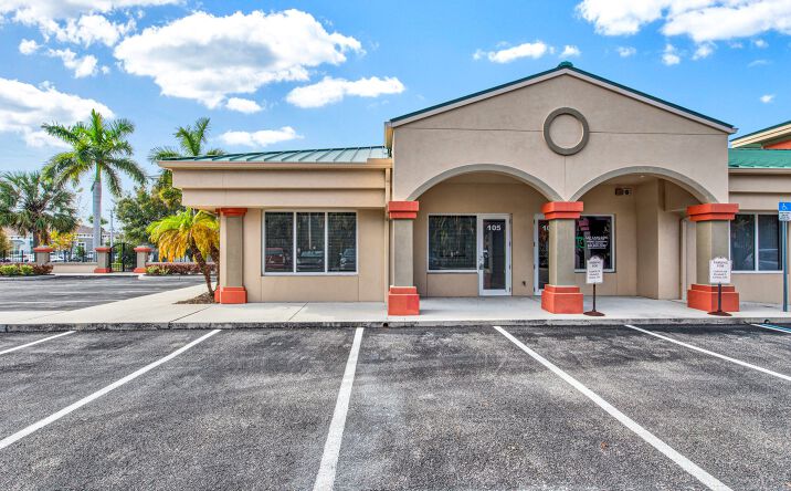 Pictures of Office property located at 234 N Rhodes Ave, Sarasota, FL 34237 for sales - image #1