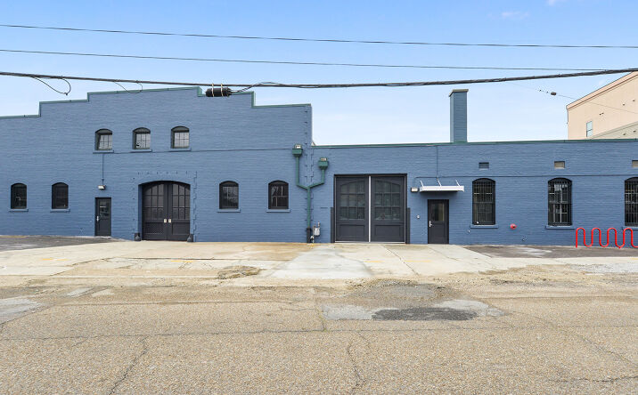 Pictures of Industrial property located at 3300 Gravier St, New Orleans, LA 70119 for sales - image #1