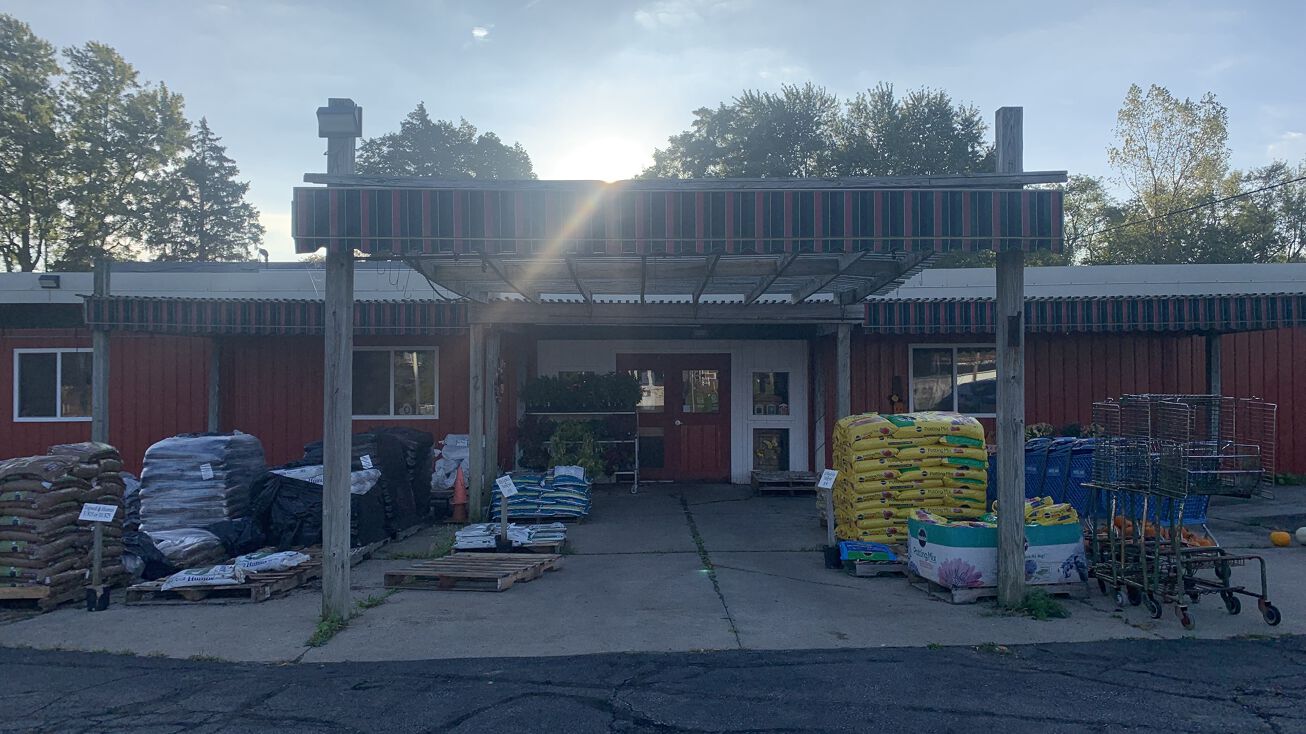 1482 Ashland Rd, Mansfield, OH 44905