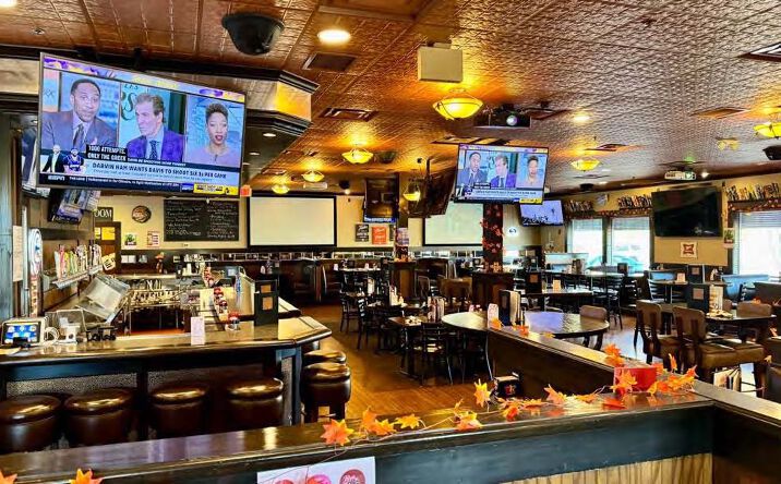 Pictures of Office, Retail property located at 3333 US-10 Frontage Rd, Moorhead, MN 56560 for sales - image #1